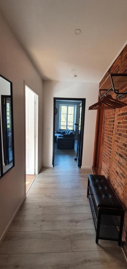 Appartement D'Hippolyte - Vue Musee Rimbaud Шарлевіль-Мезьєр Екстер'єр фото